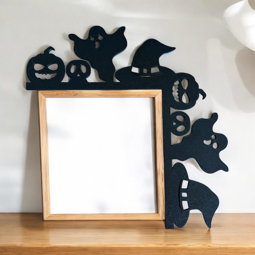 Ghosts Door Décor
